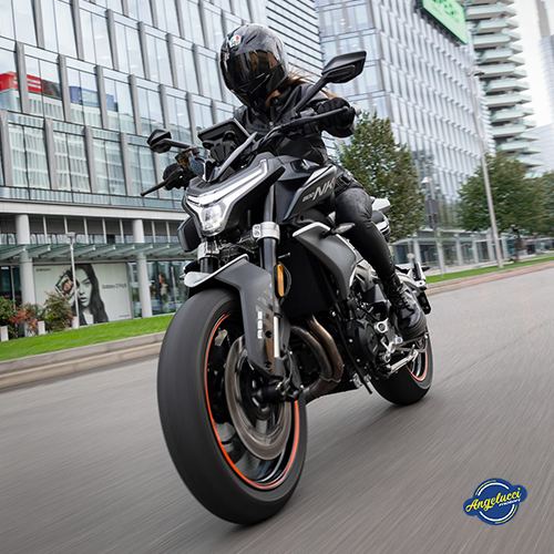 CFMOTO 800NK ADVANCE